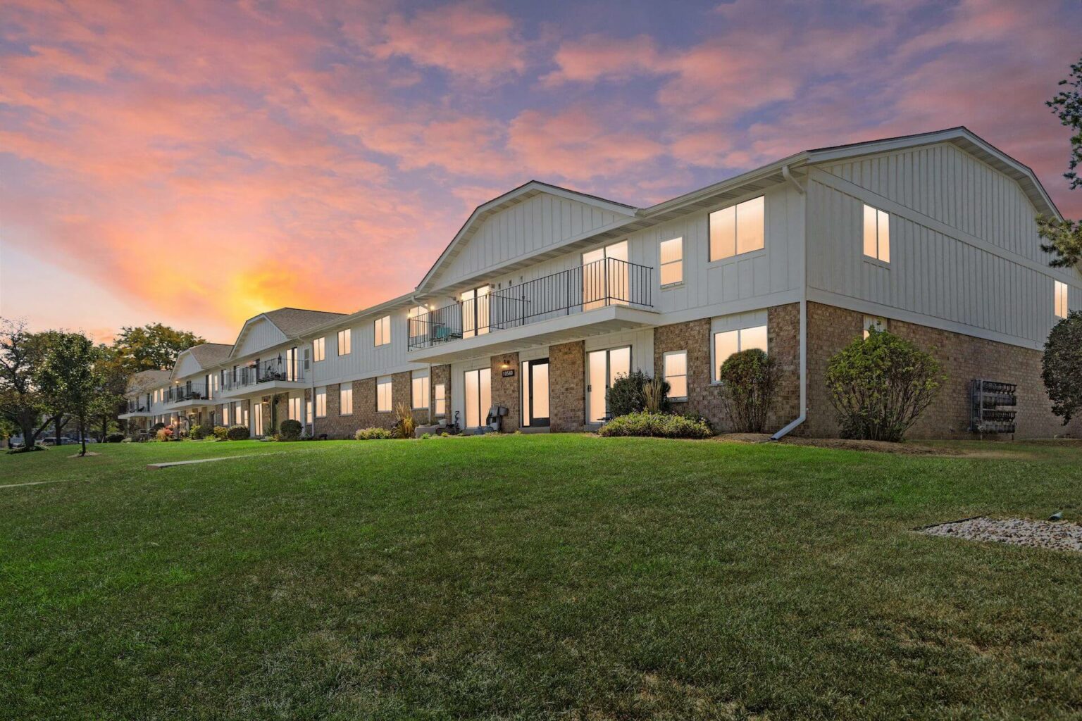 Apartments in the Heart of Franklin, Wisconsin Whitnall Park